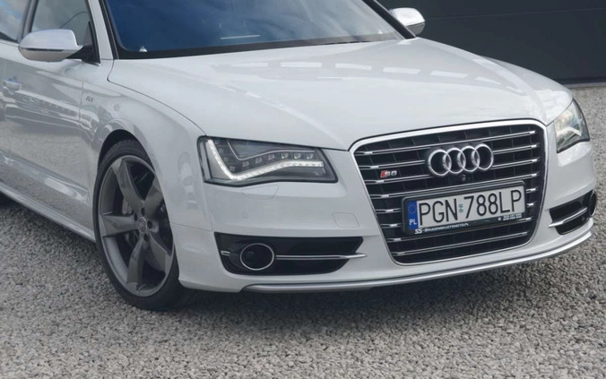 Audi S8 cena 149900 przebieg: 131000, rok produkcji 2012 z Hajnówka małe 596